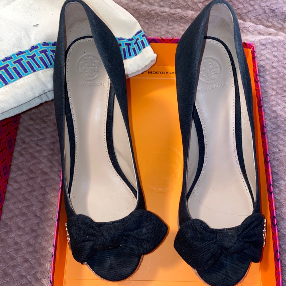 Black Tory Burch Fabric Wedge - worn once Size 8